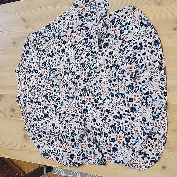 ASTR The Label Leopard Print Blouse L - Picture 3 of 9